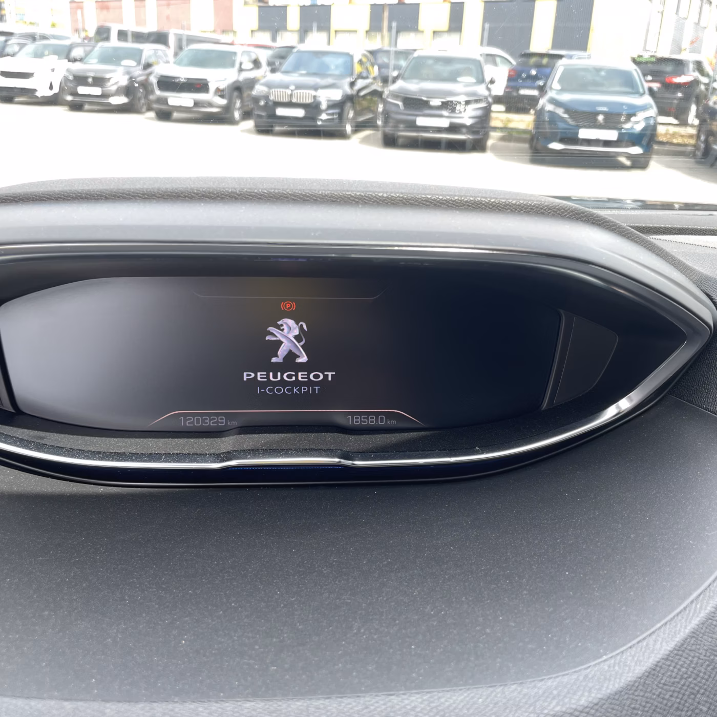 Peugeot 3008 фото 10