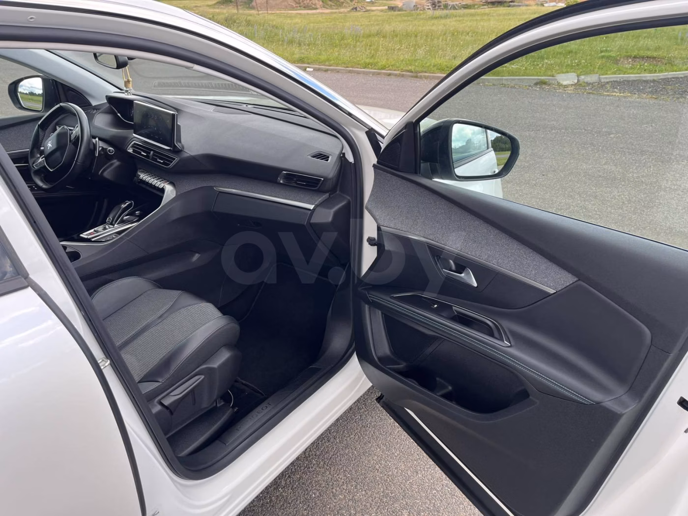 Peugeot 3008 фото 11