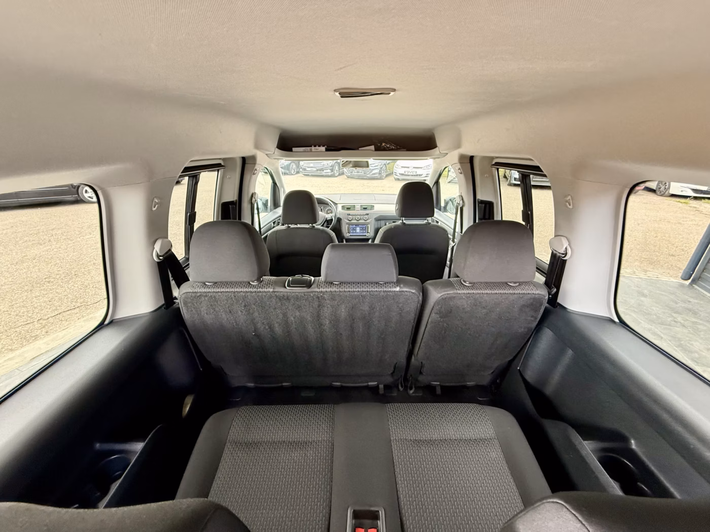 Volkswagen Caddy MAXI фото 11