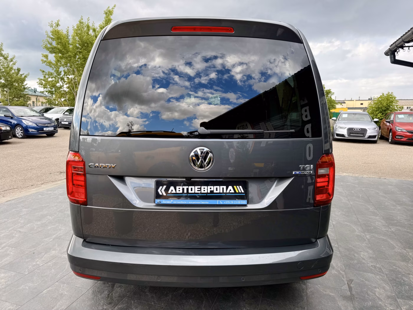 Volkswagen Caddy MAXI фото 6