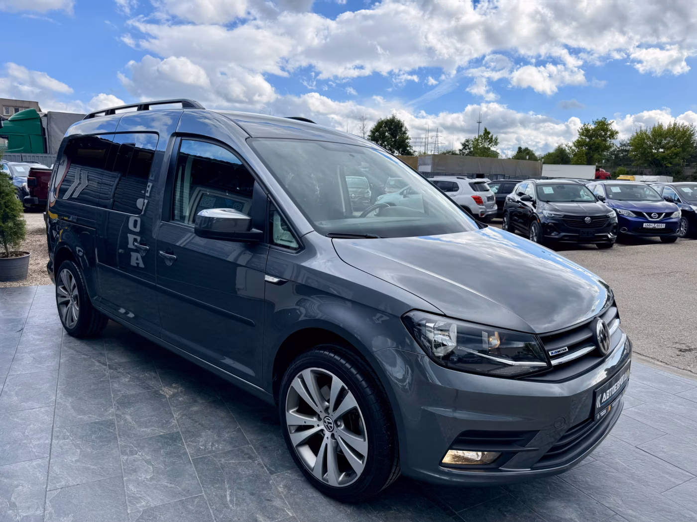 Volkswagen Caddy MAXI фото 4