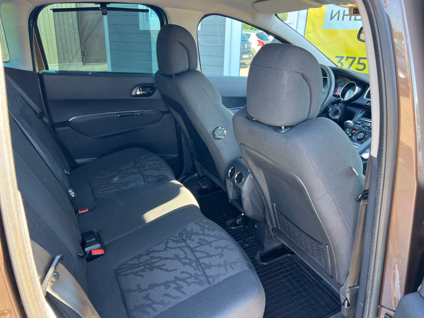Peugeot 3008 фото 24