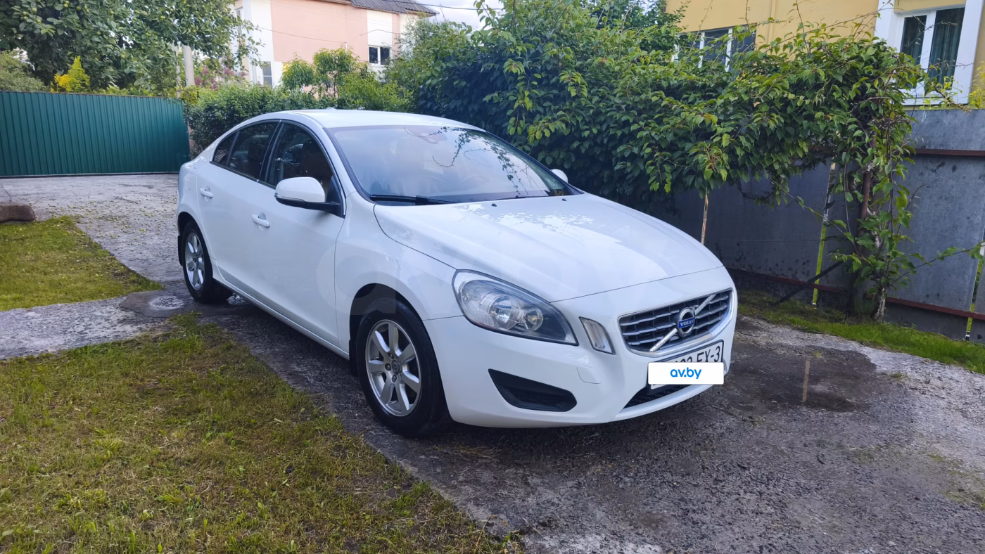 Volvo S60