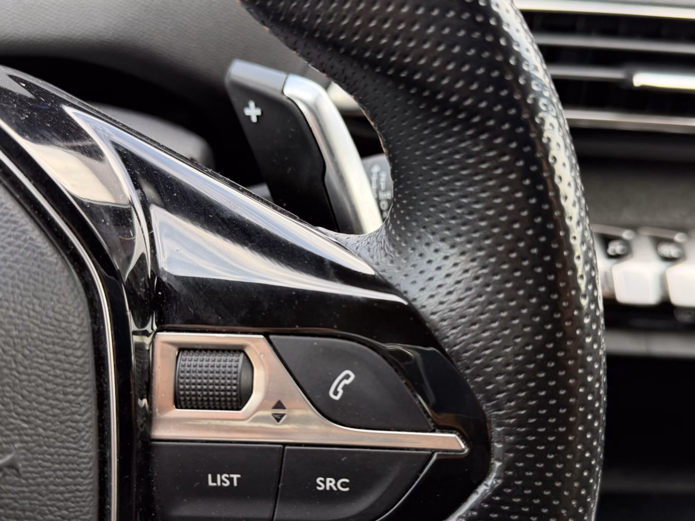 Peugeot 3008 фото 23