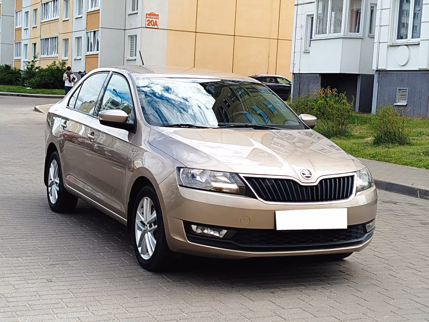 Skoda Rapid фото 2