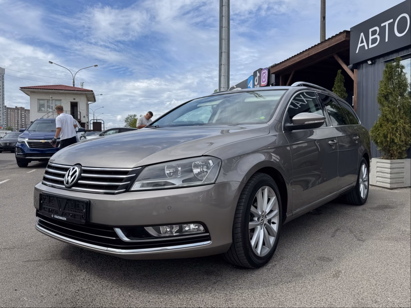 Volkswagen Passat фото 3