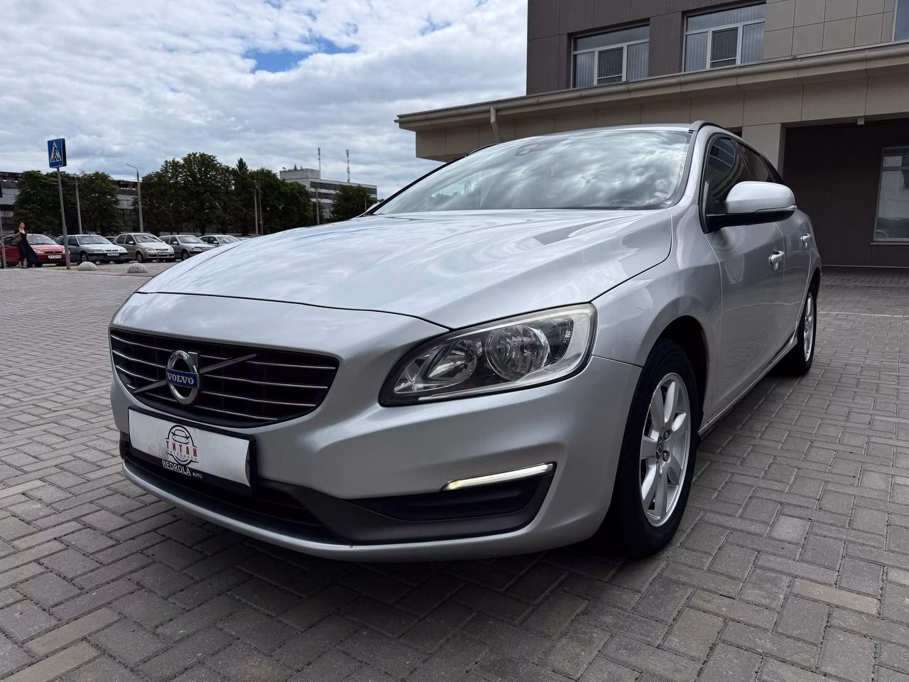 Volvo V60