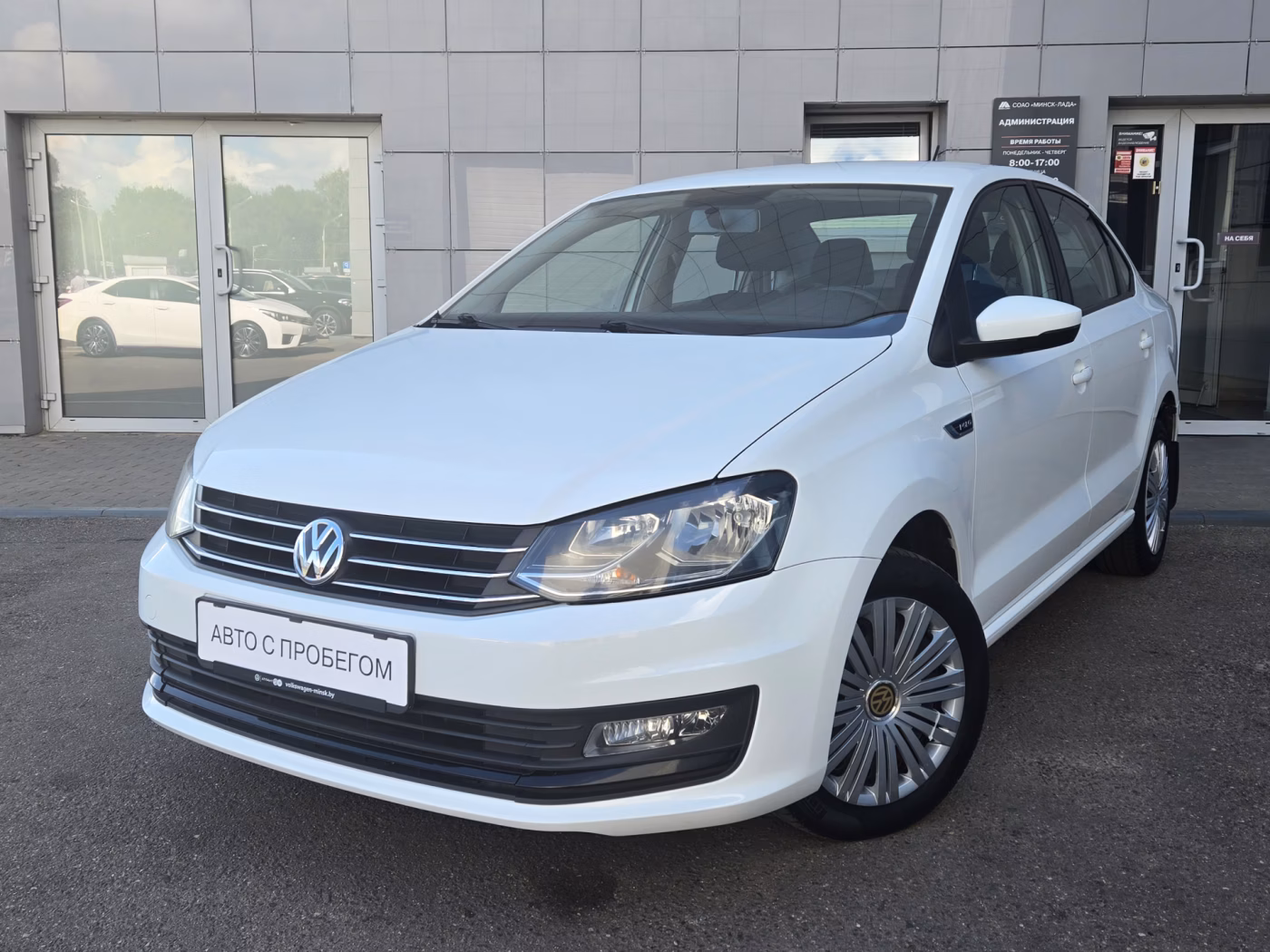 Volkswagen Polo Sedan
