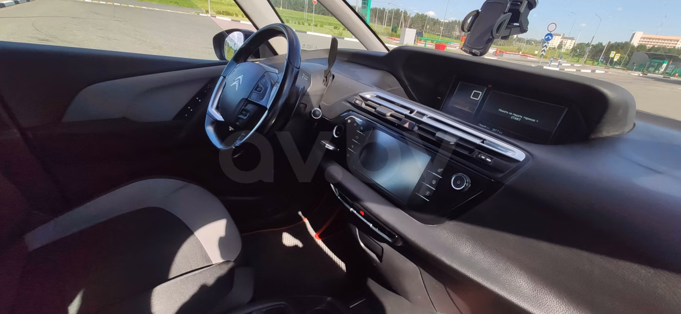 Citroen C4 Picasso фото 6