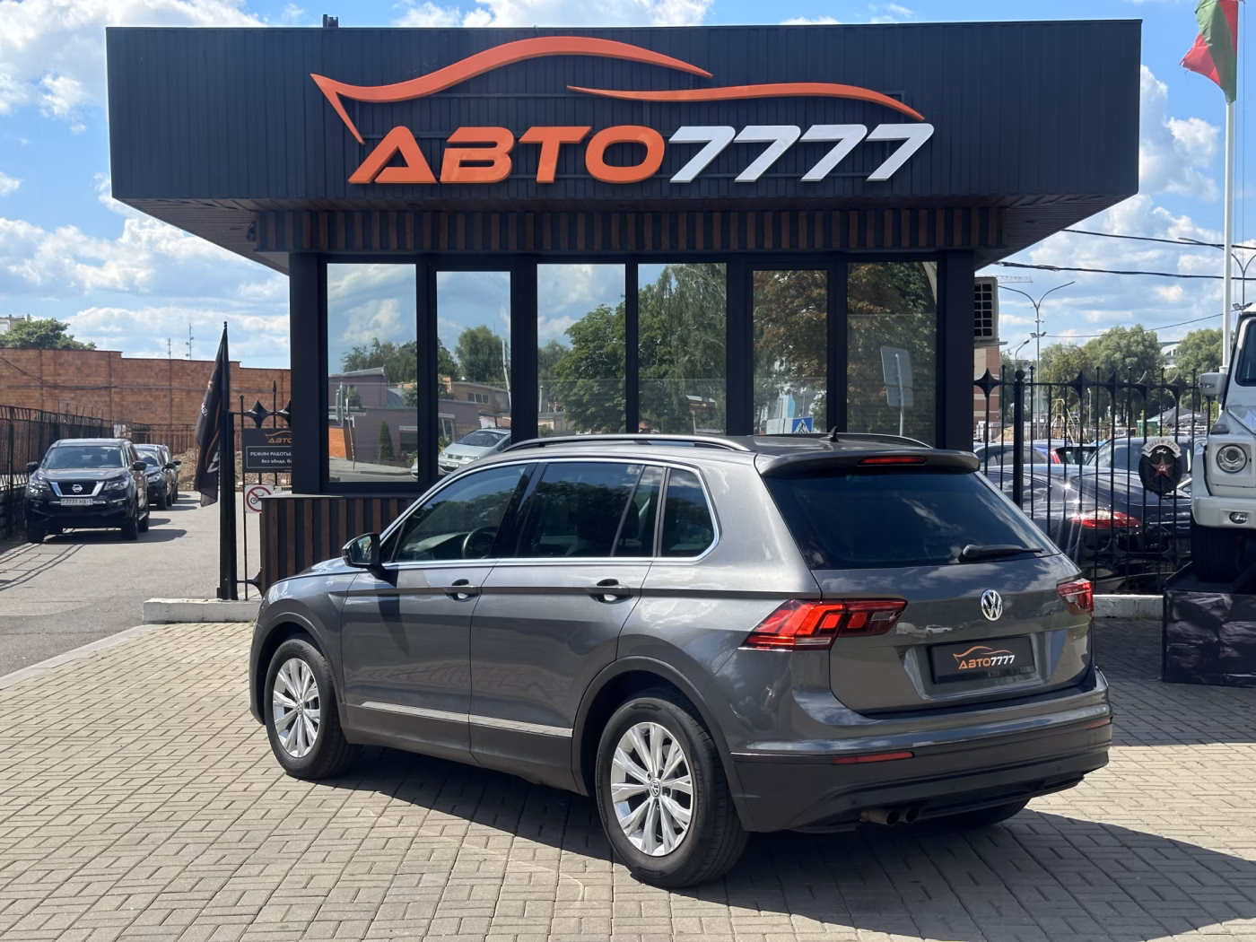 Volkswagen Tiguan фото 4