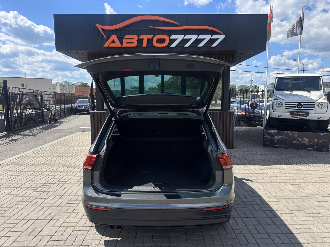 Volkswagen Tiguan фото 7