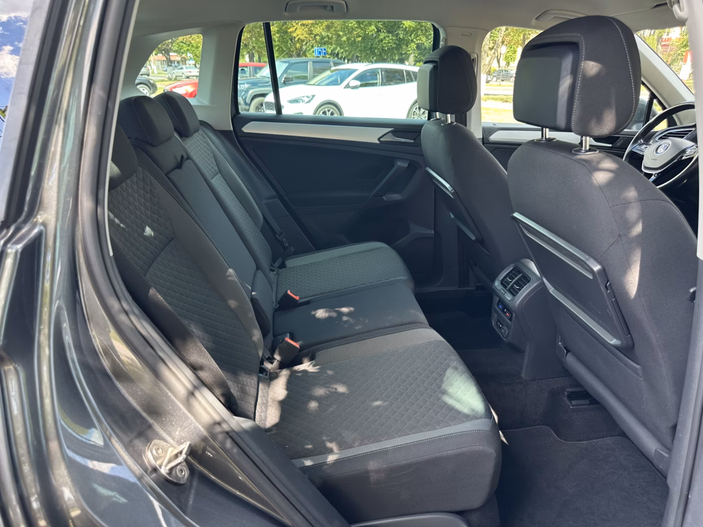 Volkswagen Tiguan фото 13