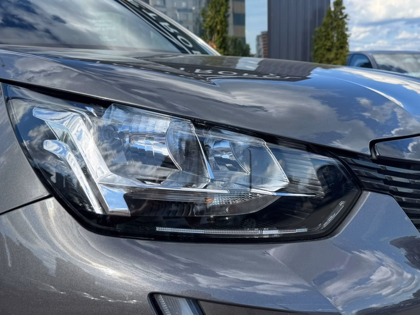 Peugeot 2008 фото 22