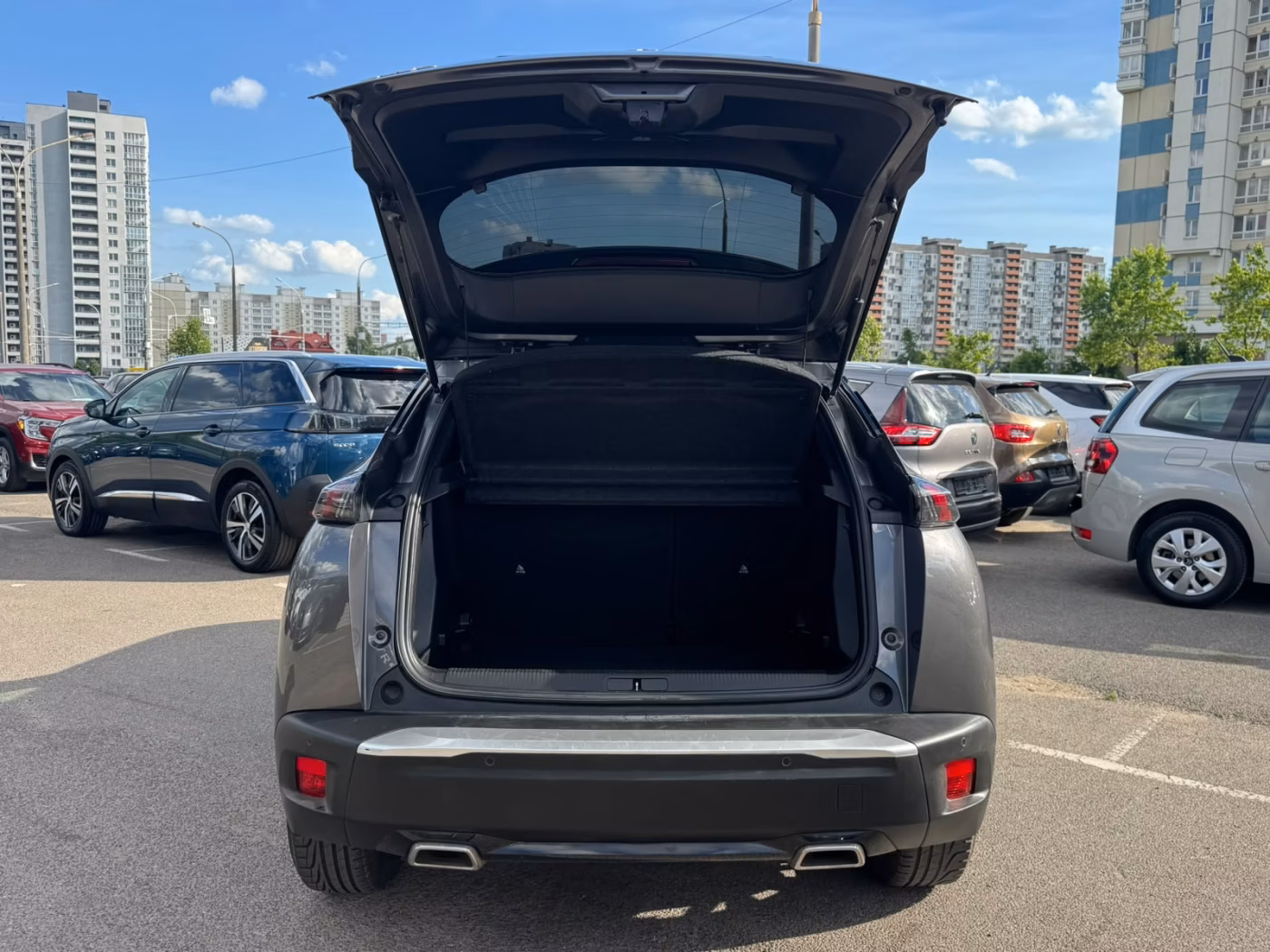 Peugeot 2008 фото 13