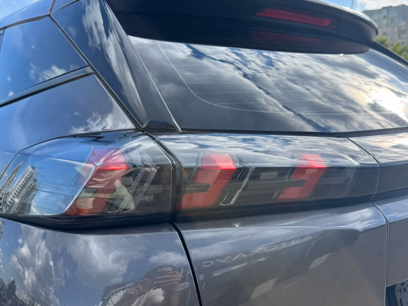 Peugeot 2008 фото 24