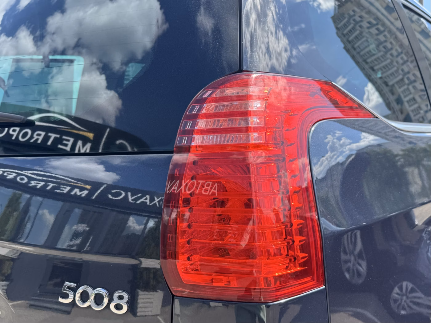 Peugeot 5008 фото 23