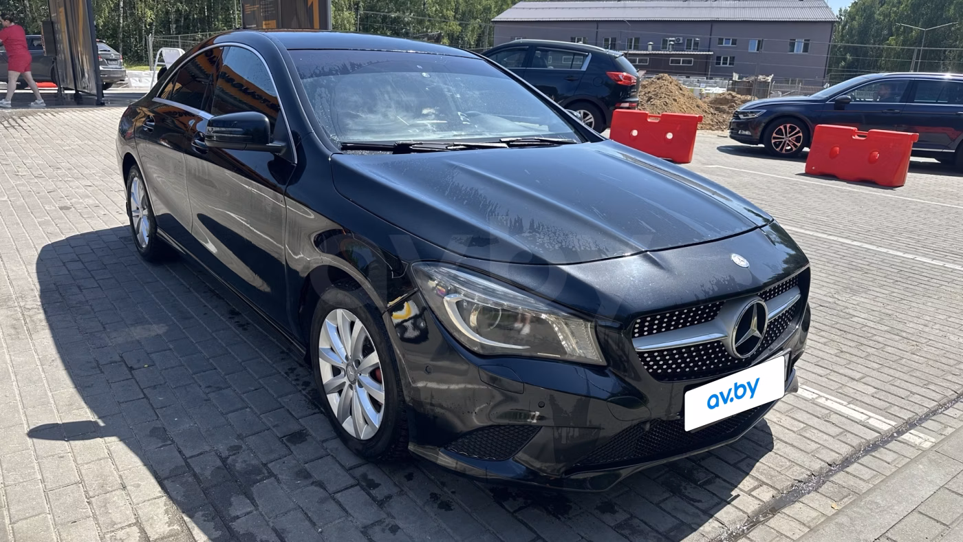 Mercedes-Benz CLA фото 14
