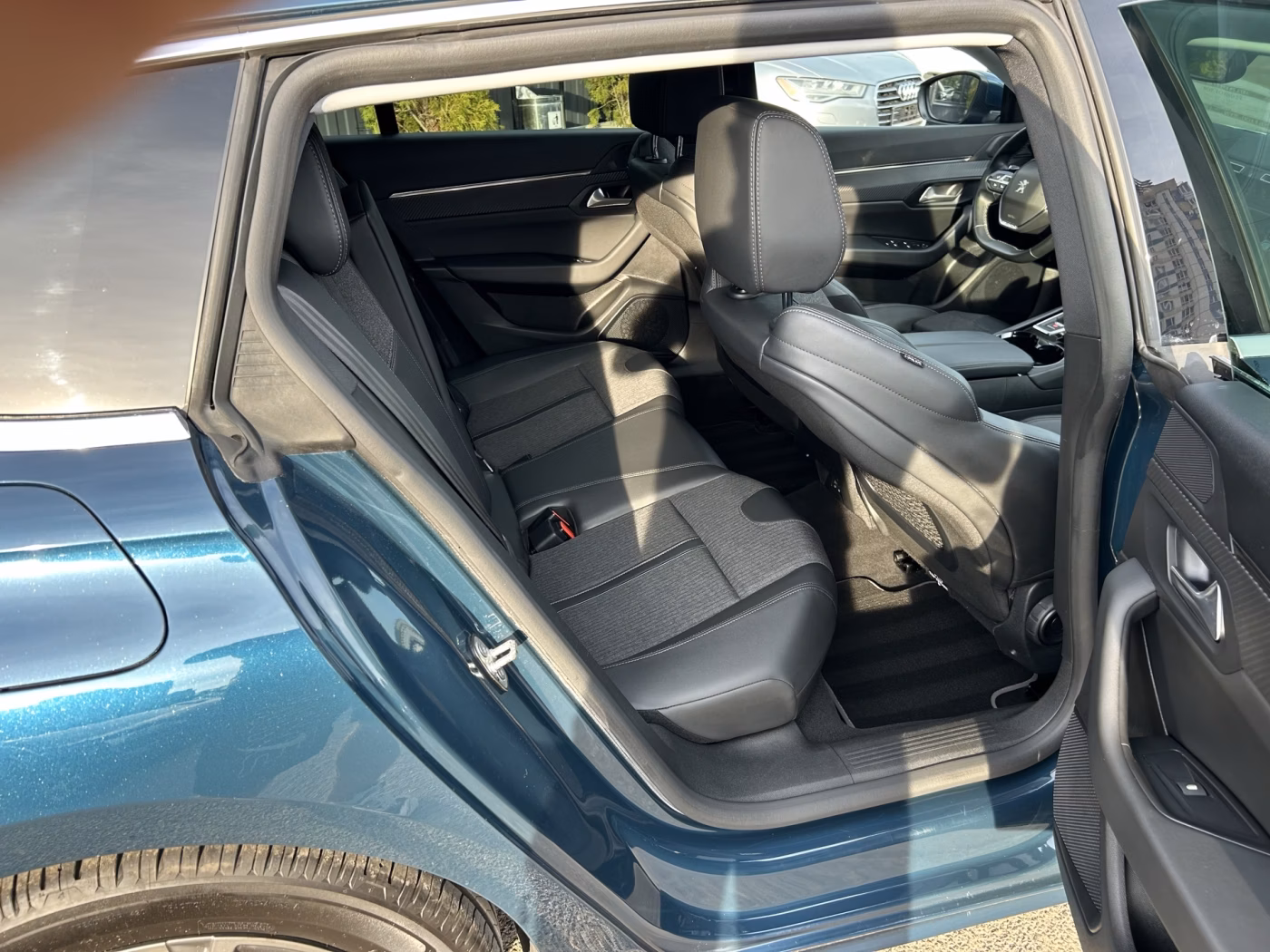 Peugeot 508 фото 17
