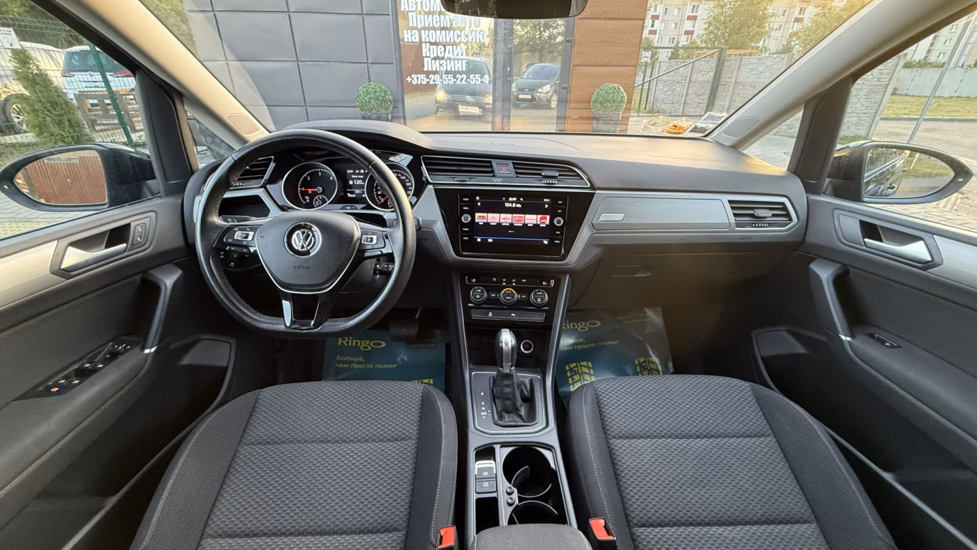 Volkswagen Touran фото 19
