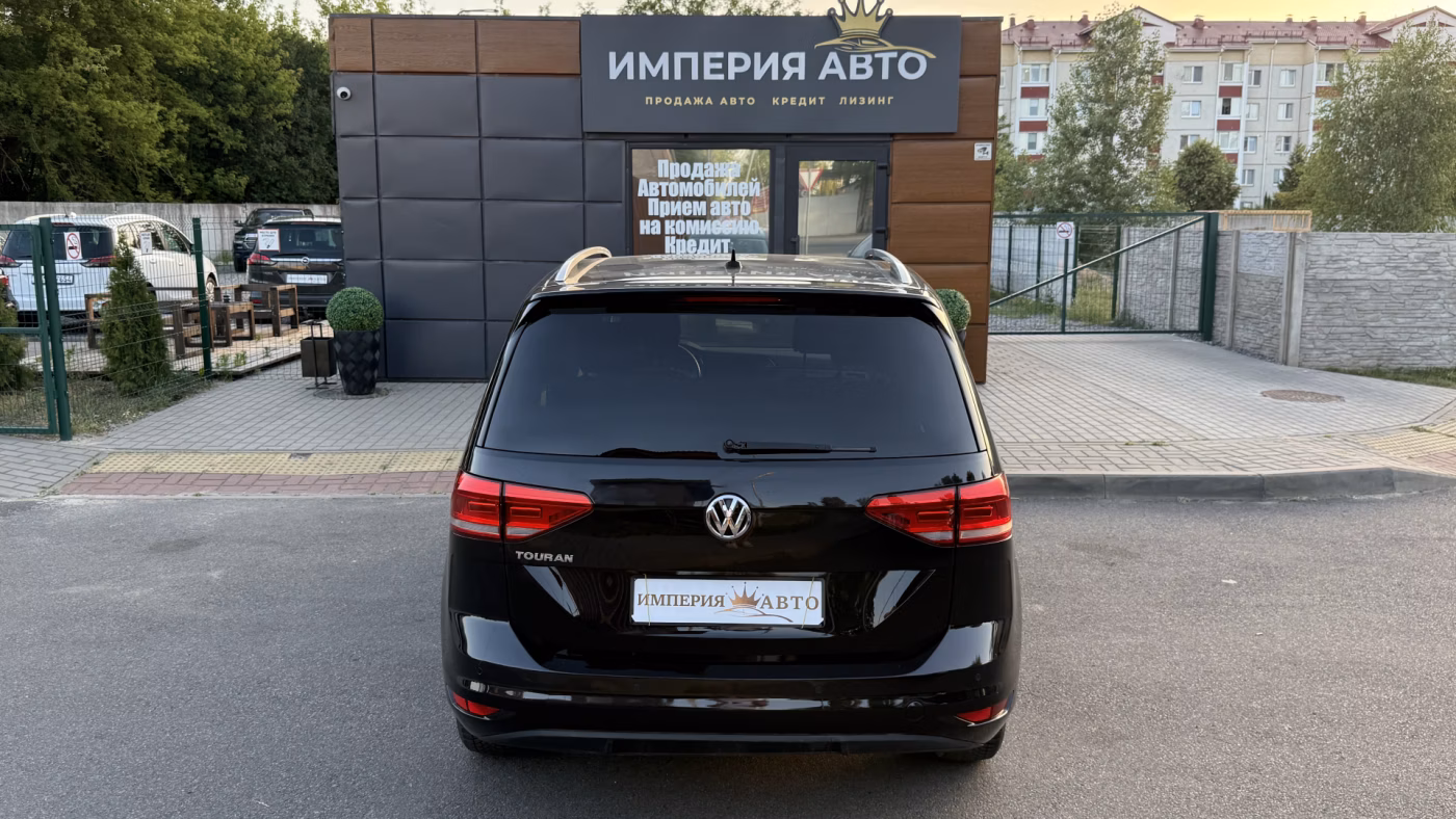 Volkswagen Touran фото 7