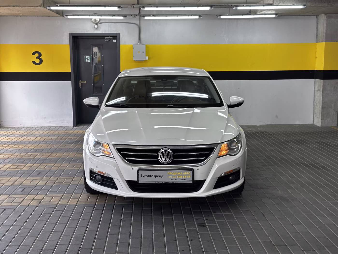Volkswagen Passat CC фото 2