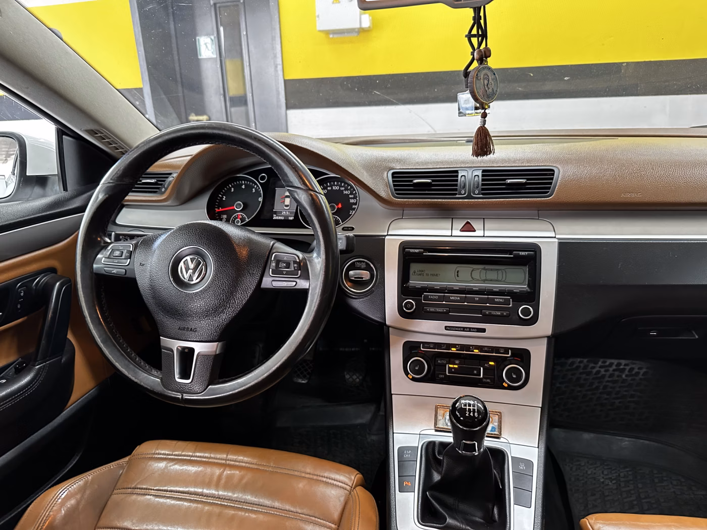 Volkswagen Passat CC фото 10