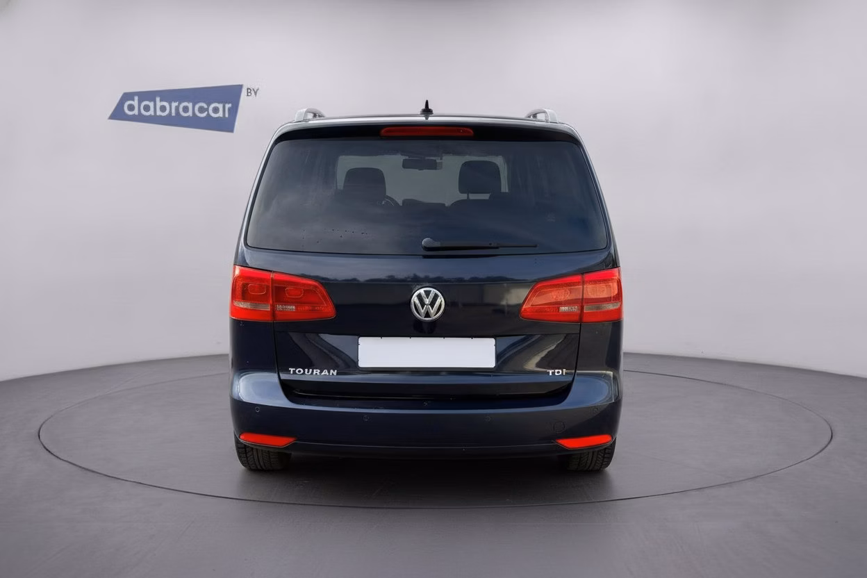Volkswagen Touran фото 6