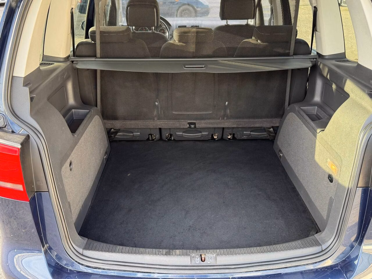 Volkswagen Touran фото 23
