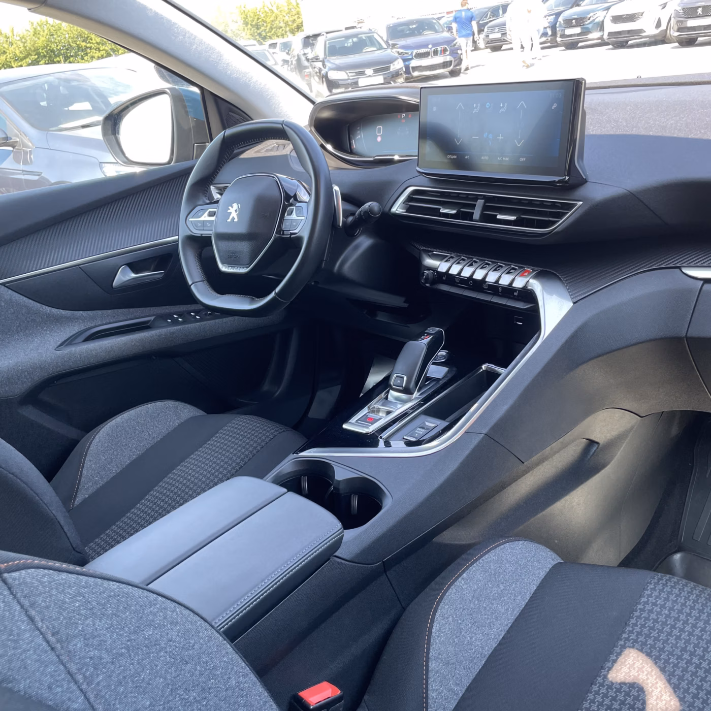 Peugeot 3008 фото 23