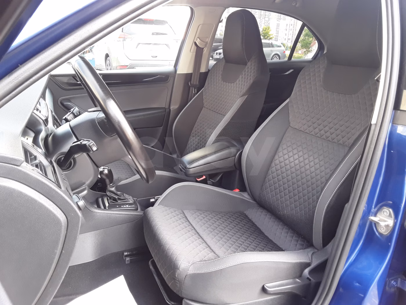 Skoda Rapid фото 10