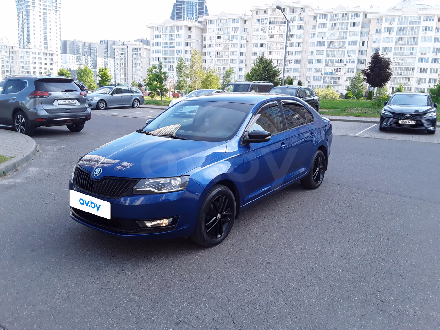 Skoda Rapid фото 2