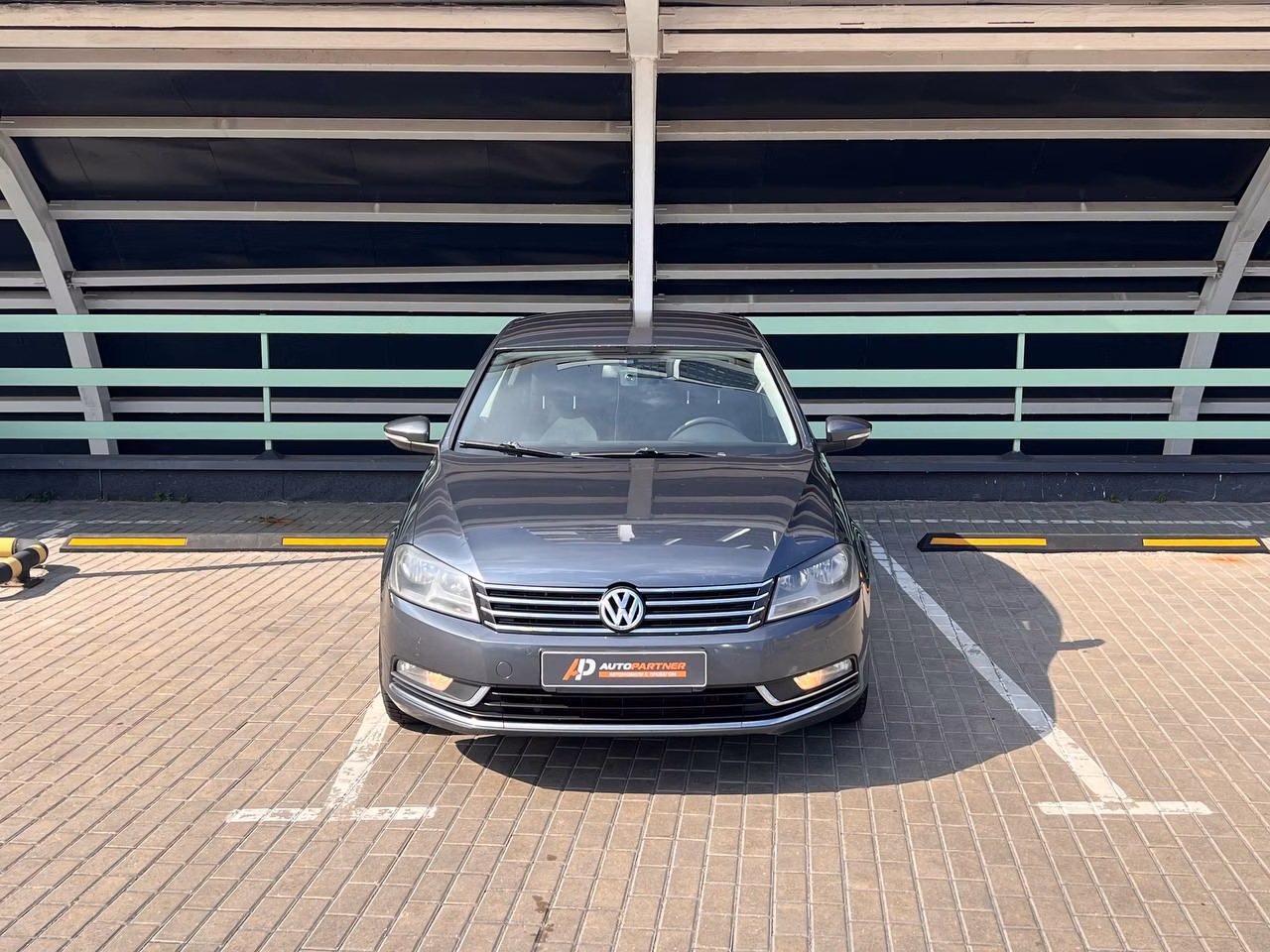 Volkswagen Passat фото 2