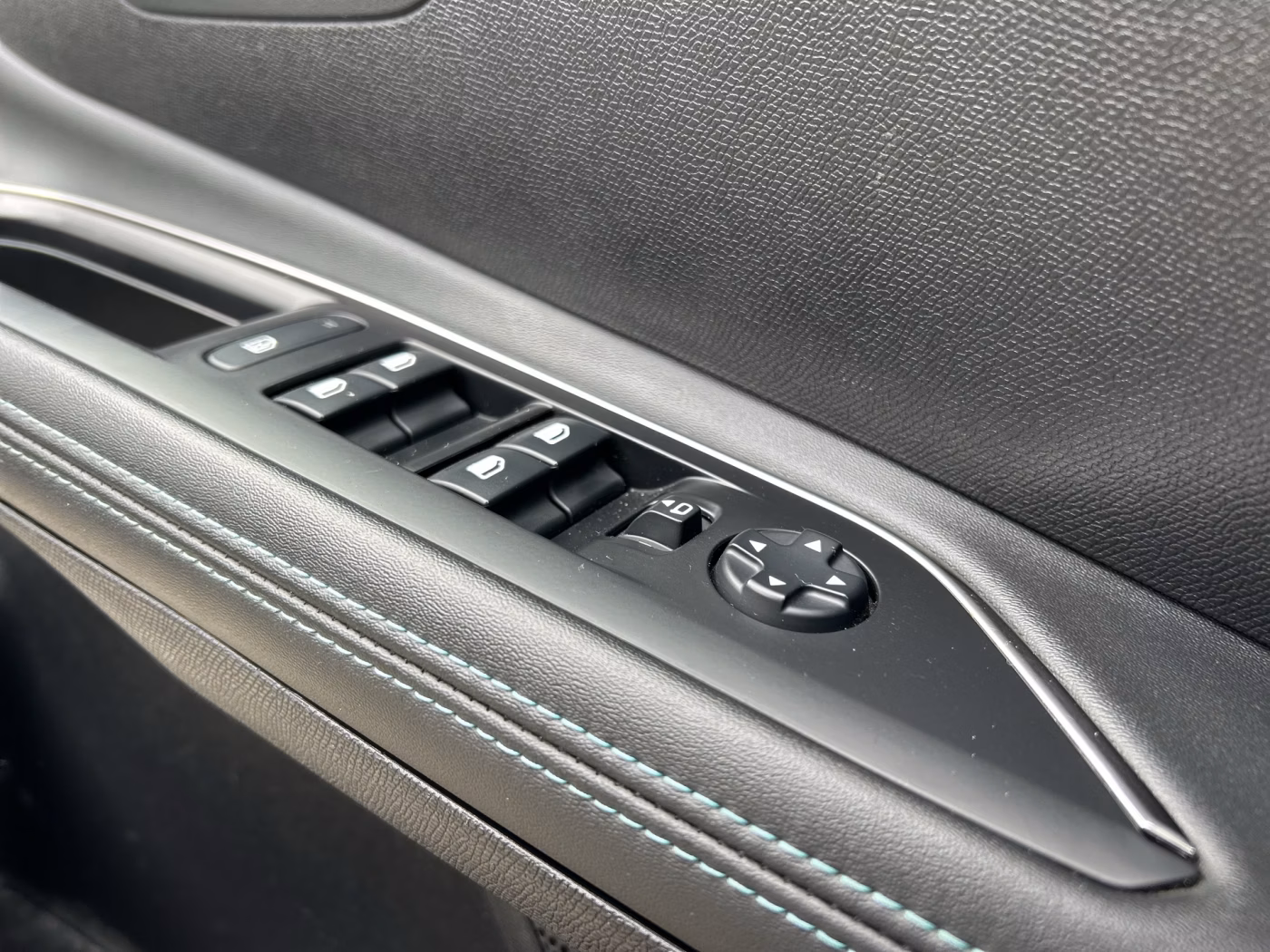 Peugeot 5008 фото 26