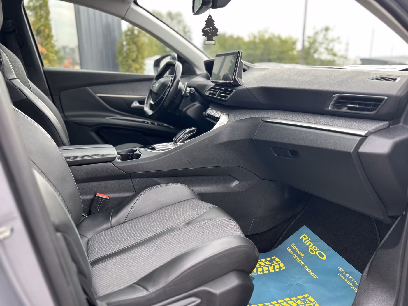Peugeot 5008 фото 23