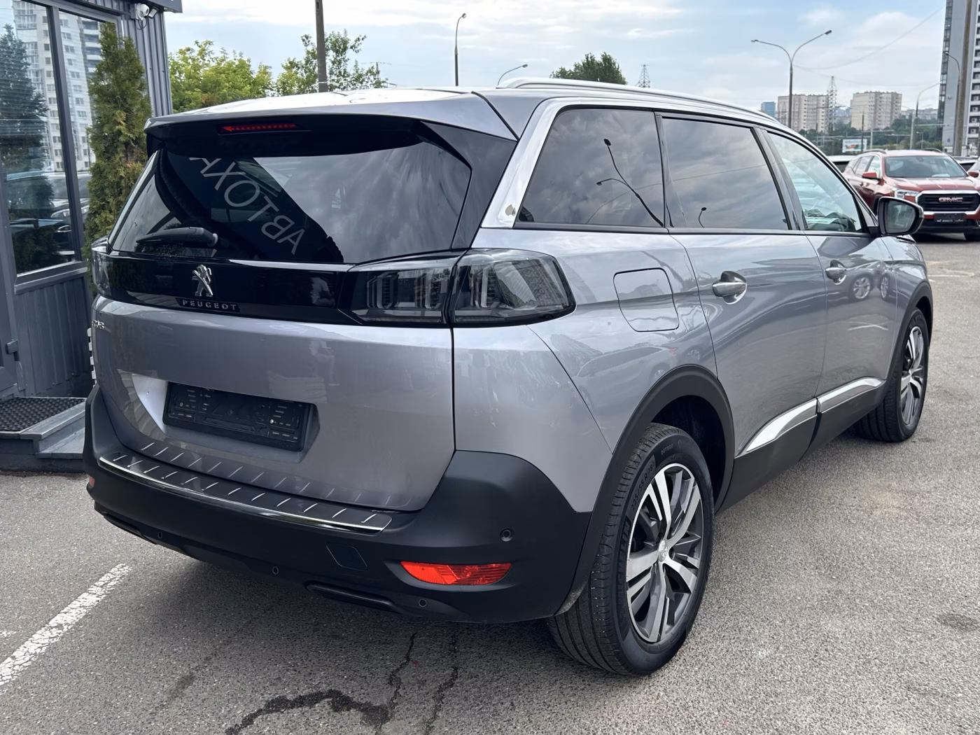 Peugeot 5008 фото 7