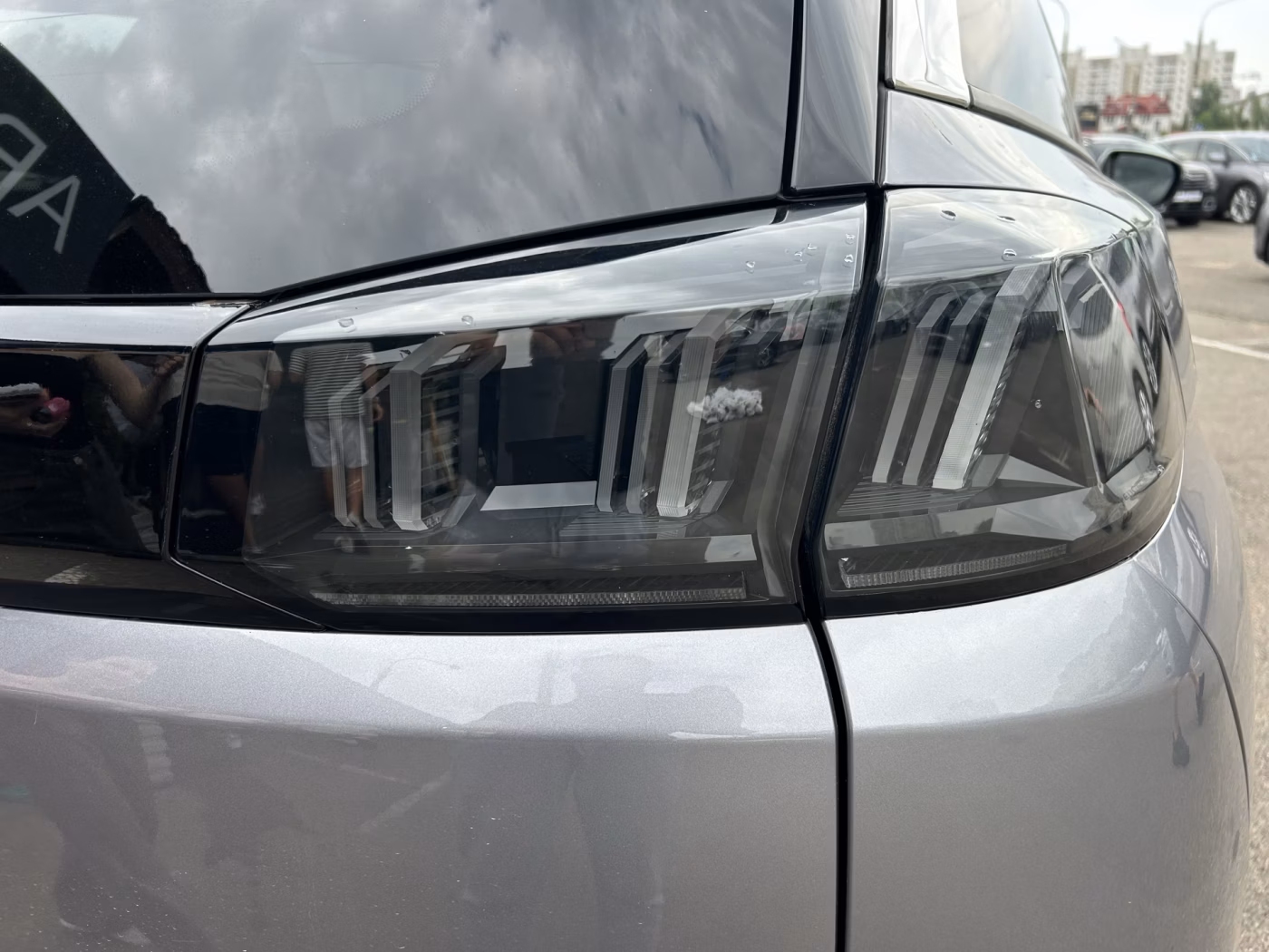 Peugeot 5008 фото 12