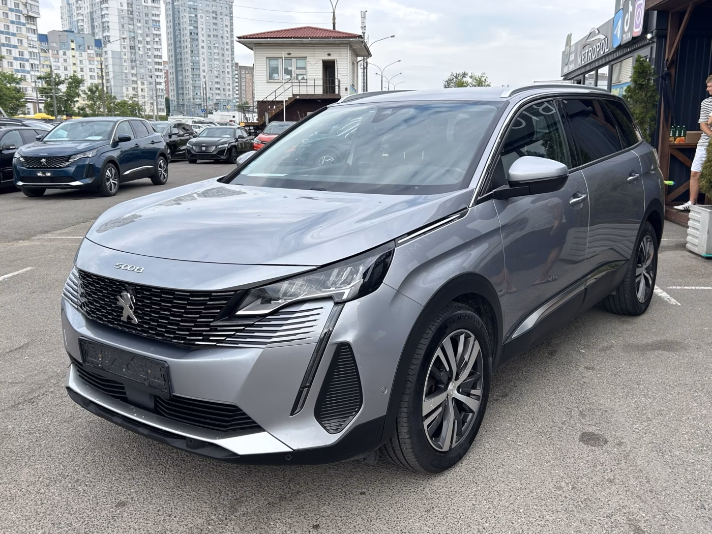 Peugeot 5008 фото 4