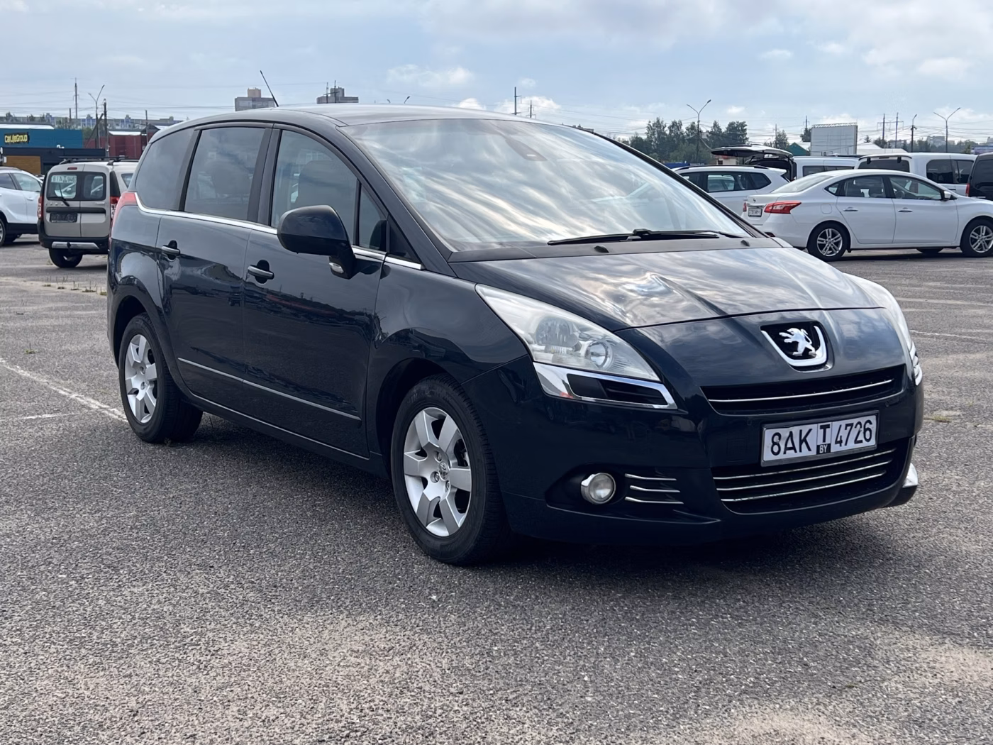 Peugeot 5008