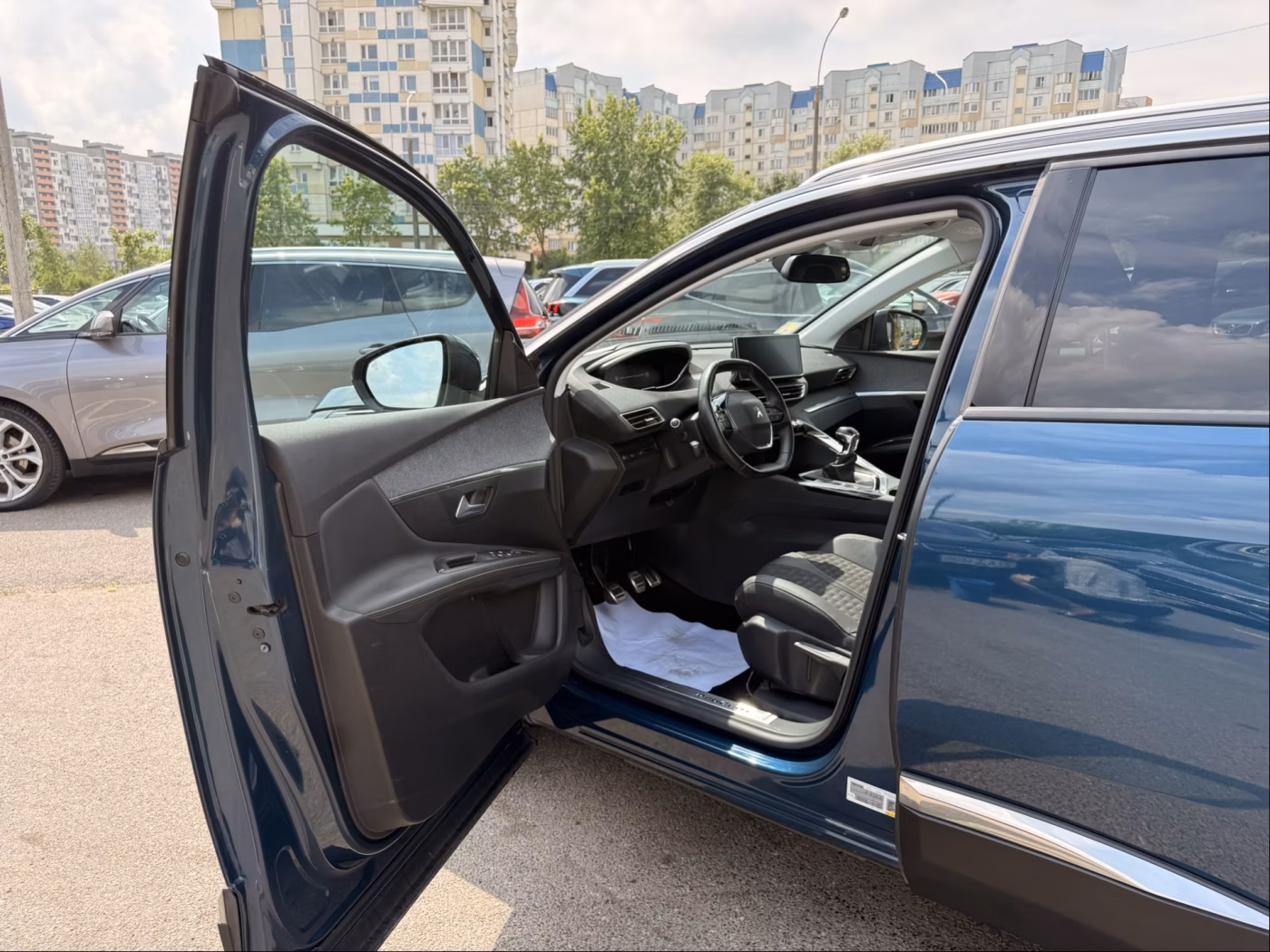 Peugeot 3008 фото 16