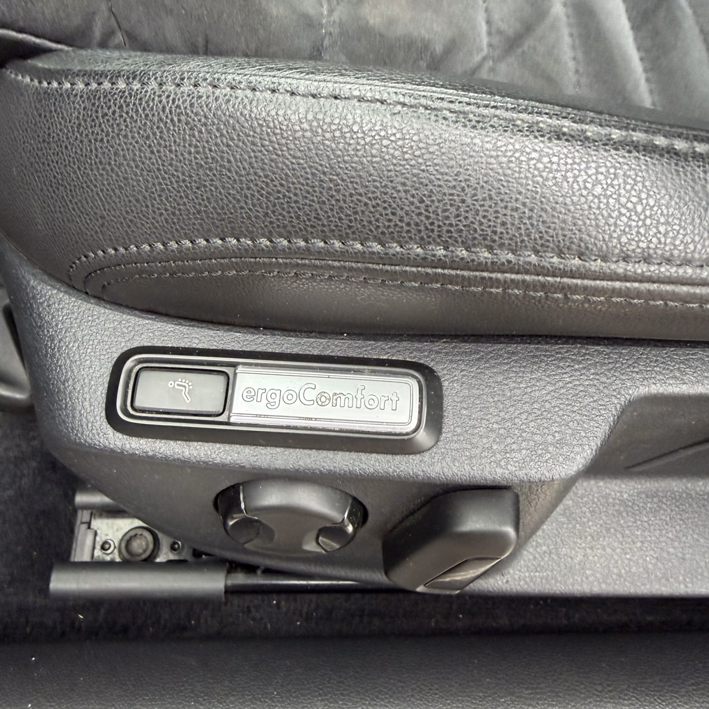 Volkswagen Passat фото 13
