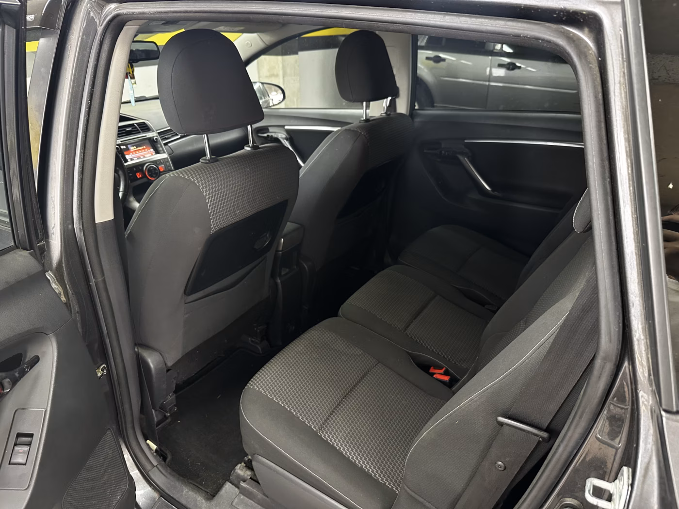 Toyota Verso фото 15