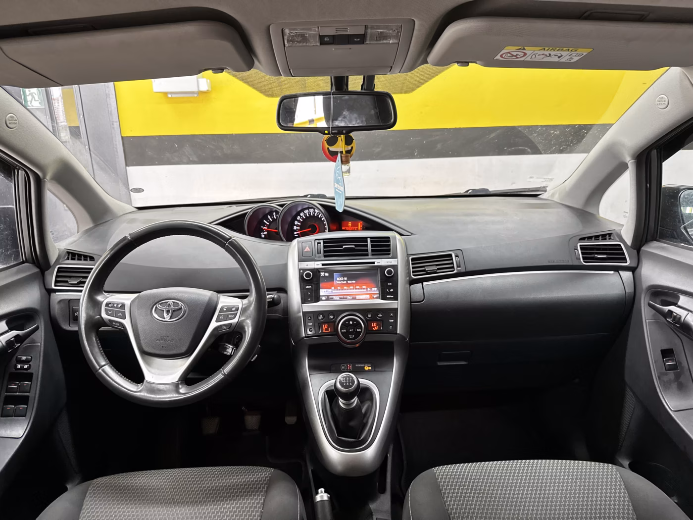 Toyota Verso фото 9