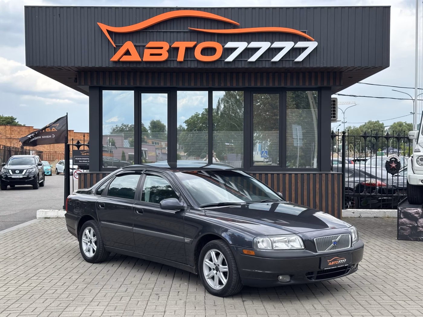 Volvo S80