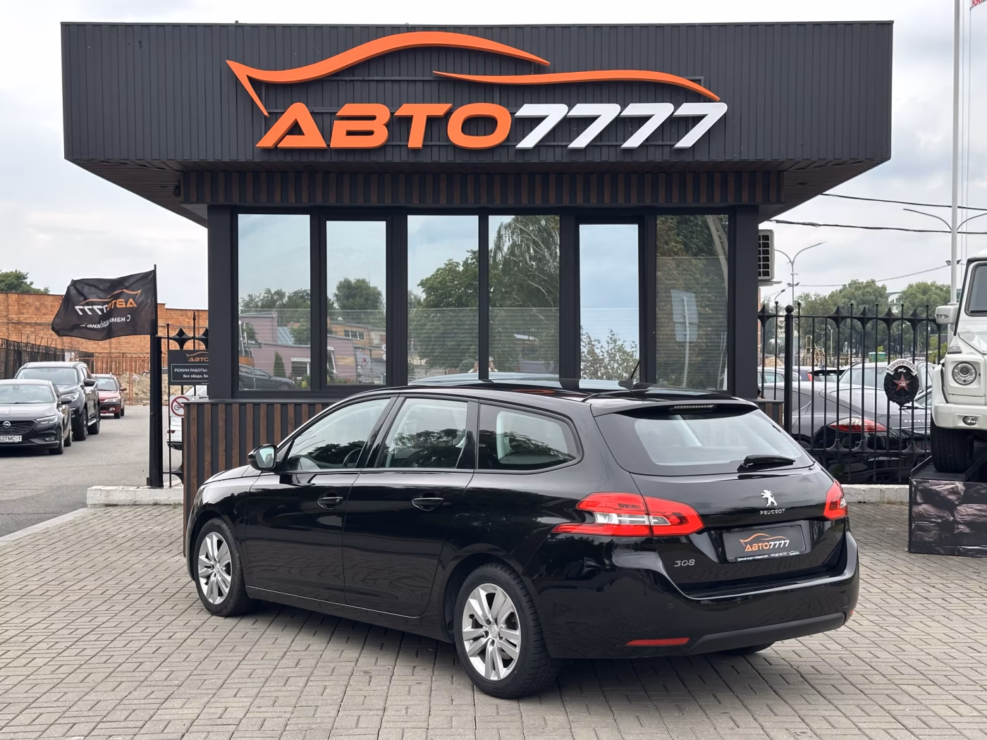Peugeot 308 фото 4