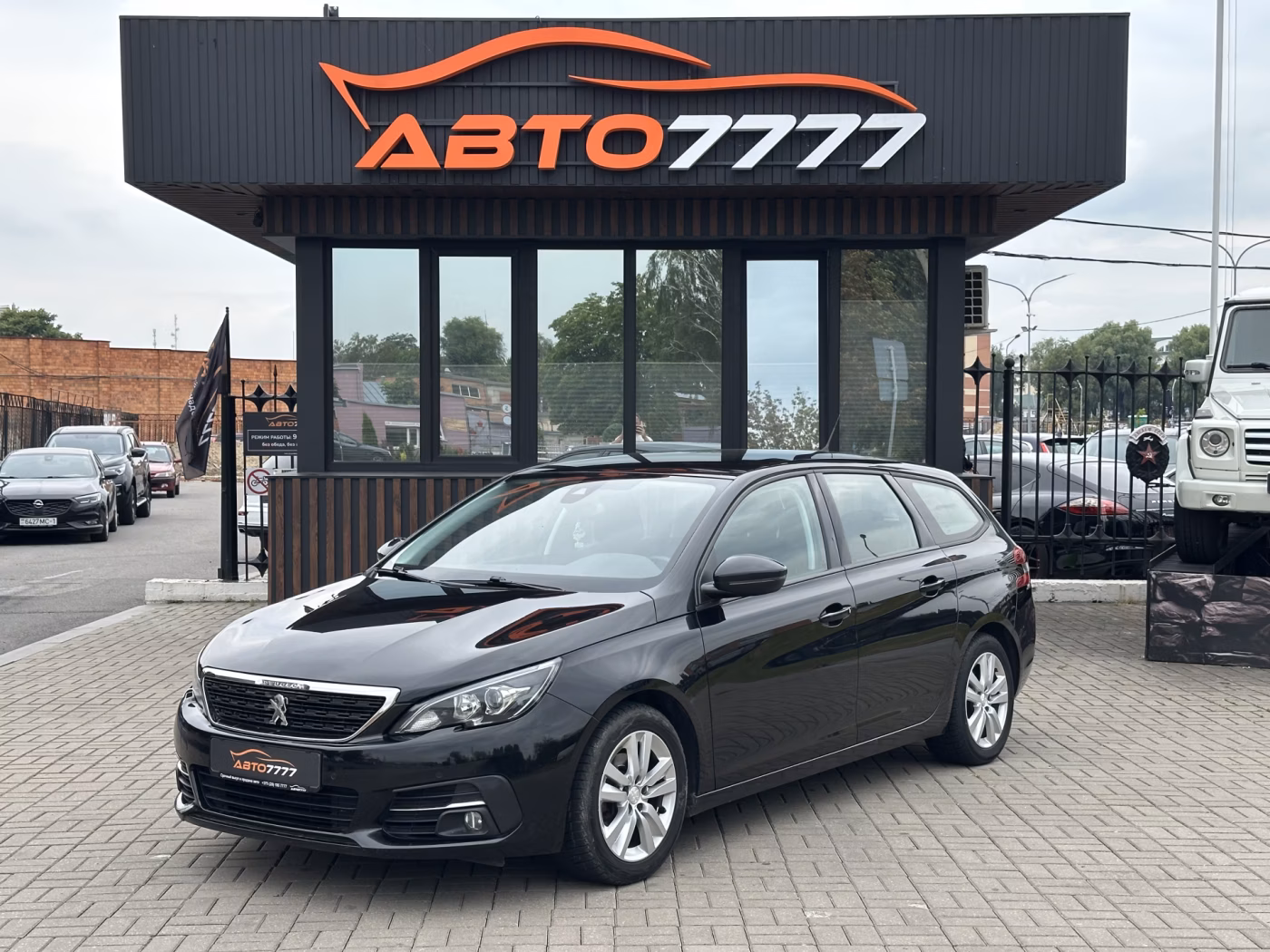 Peugeot 308 фото 5