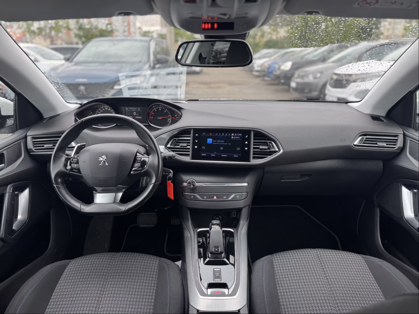 Peugeot 308 фото 23
