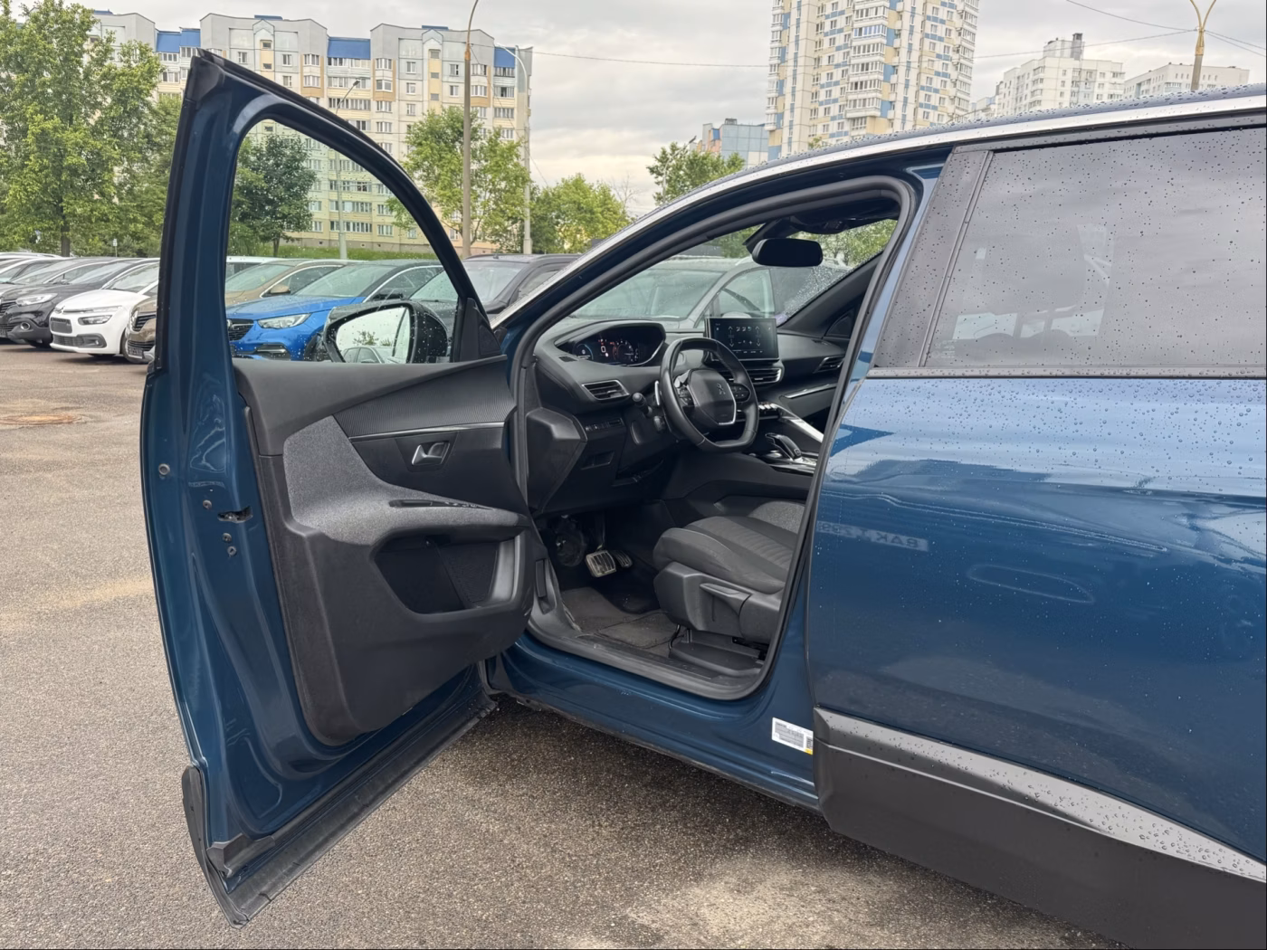 Peugeot 5008 фото 9
