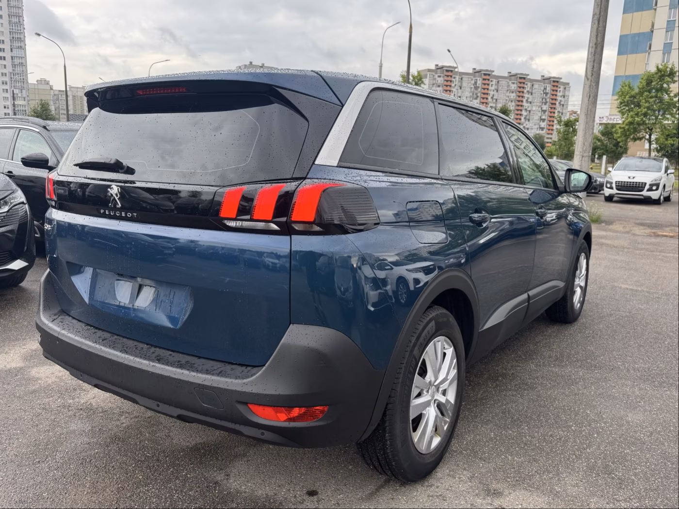 Peugeot 5008 фото 7