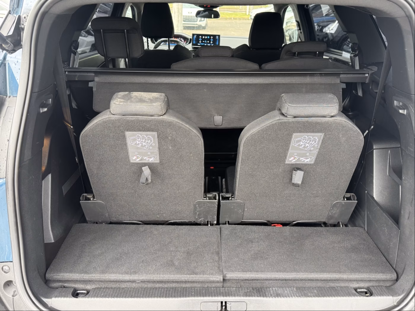 Peugeot 5008 фото 15
