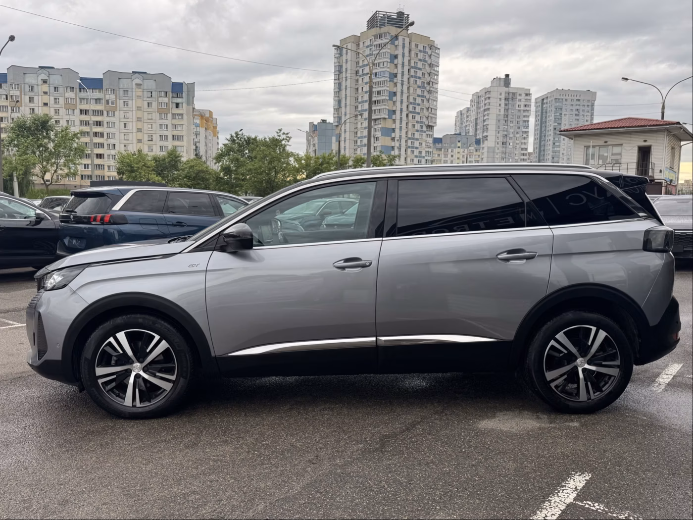 Peugeot 5008 фото 4